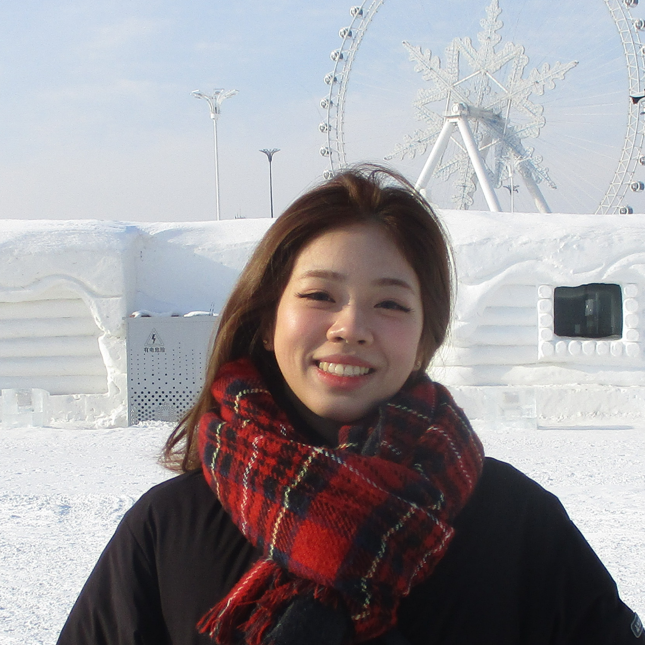 <b>Guan Yuting </b><br><span class="title-fellow">Digital Marketing Associate</span>