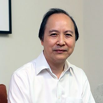 Assoc Prof Peter Pang Master, Residential College 4